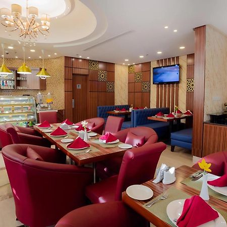 Sun Park Hotel Suites Jeddah Bagian luar foto