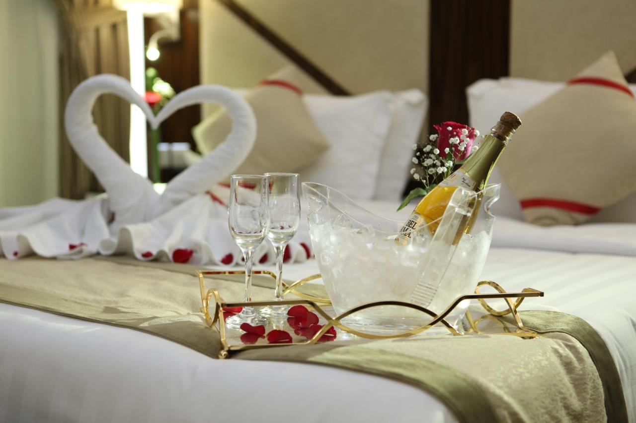 Sun Park Hotel Suites Jeddah Bagian luar foto