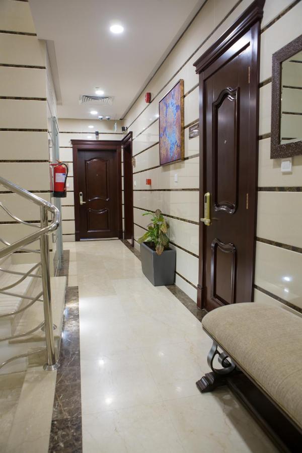 Sun Park Hotel Suites Jeddah Bagian luar foto