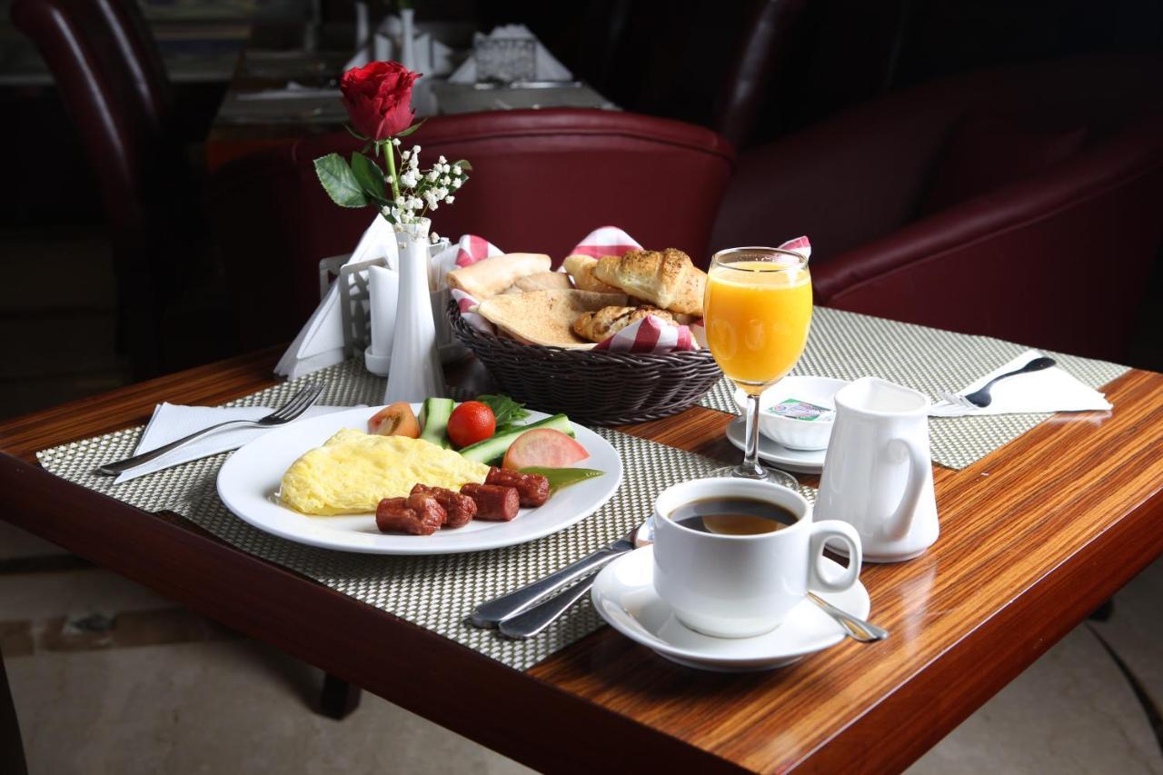 Sun Park Hotel Suites Jeddah Bagian luar foto