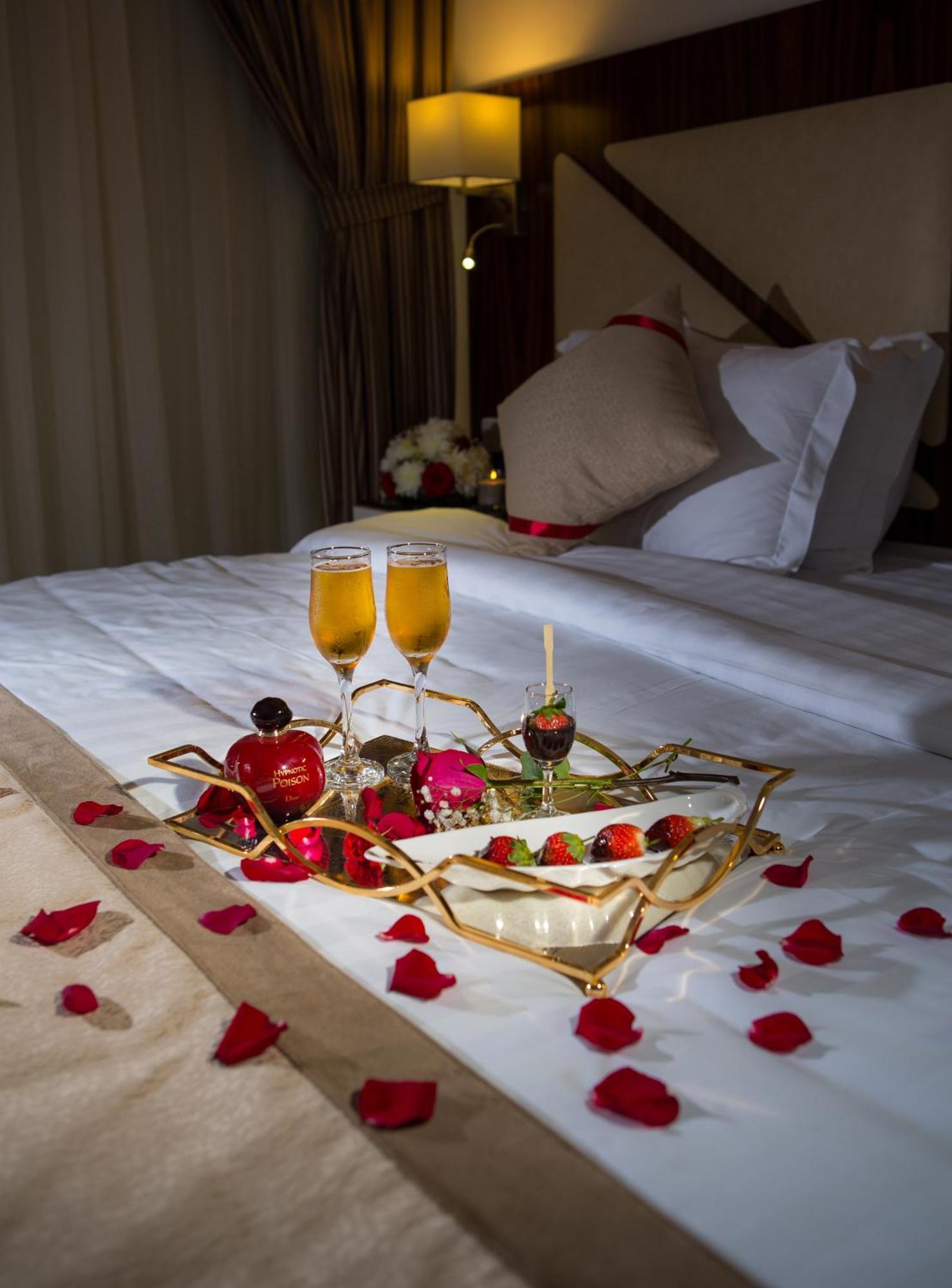 Sun Park Hotel Suites Jeddah Bagian luar foto
